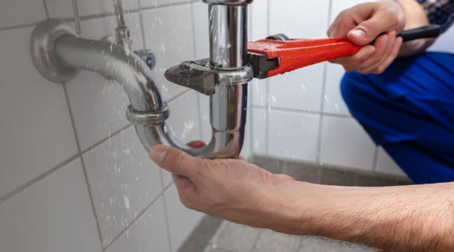 Professional emergency plumbing in Hayesville, IA